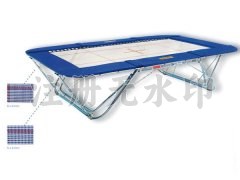 标准蹦床