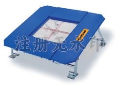 斜蹦床